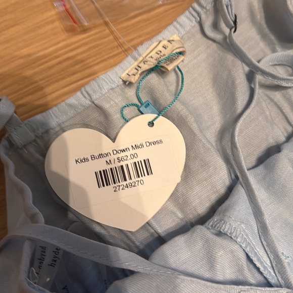 Girl’s Dress Bundle - Picture 3 of 5